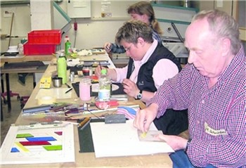 Presseartikel über das Forum Glas Bad Münder