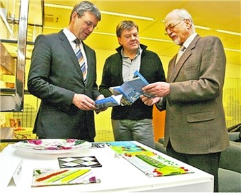 Presseartikel über das Forum Glas Bad Münder